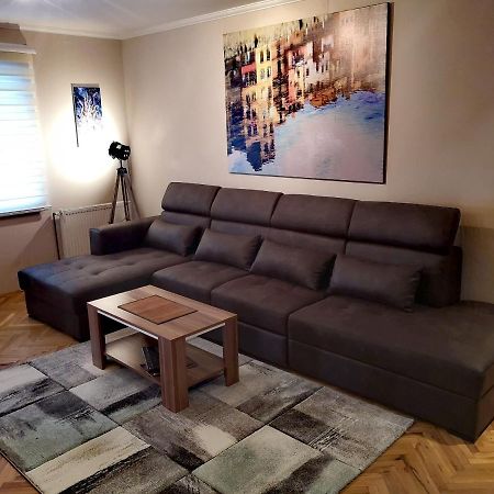 Apartman Villa Чачак Экстерьер фото